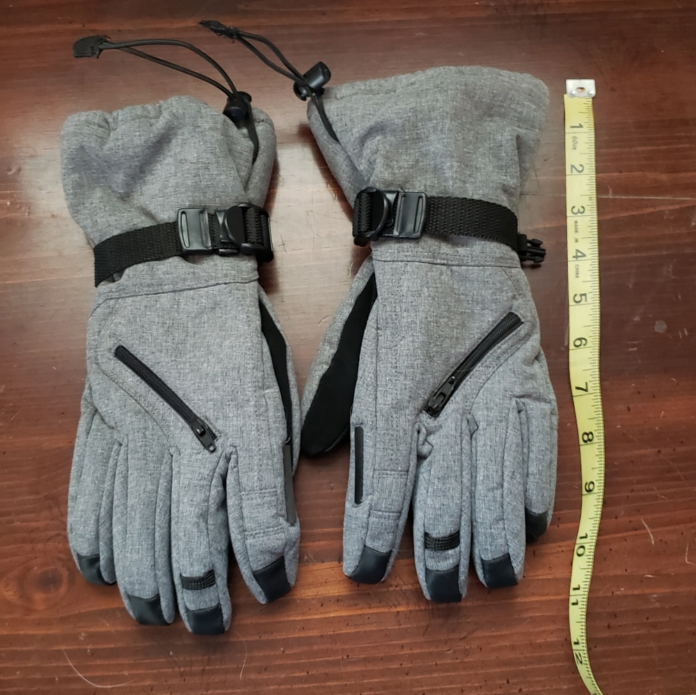 Youth winter gloves